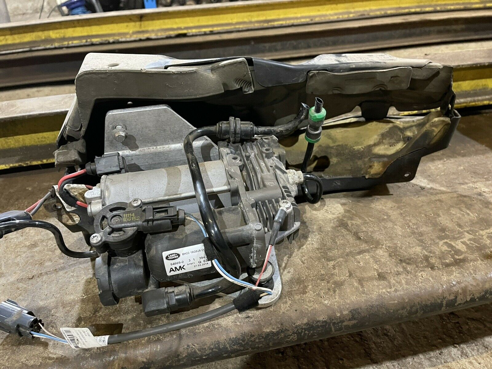 пневмокомпрессор Рендж Ровер