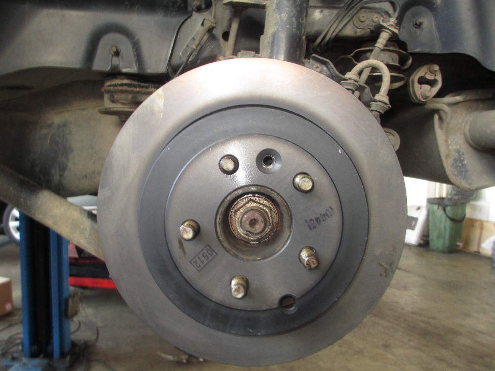 замена колодок ленд ровер